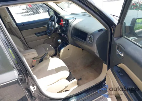 2016 Jeep Patriot Sport from USA, damaged, VIN 1C4NJPBB4GD527049